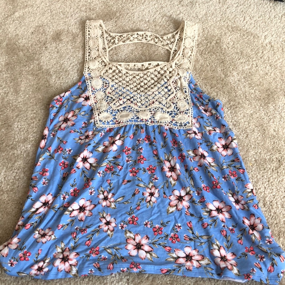 Floral design tank